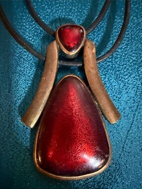 Red enamel Pendant Necklace – Unbranded Bronze-Accented Women’s Jewelry